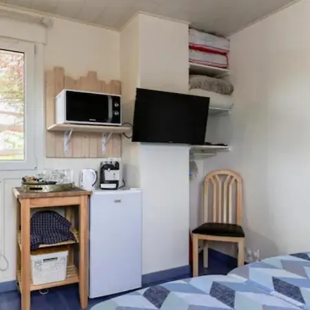 Apartment Independants Dans Propriete Familiale *