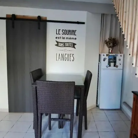 Independants Dans Propriete Familiale *