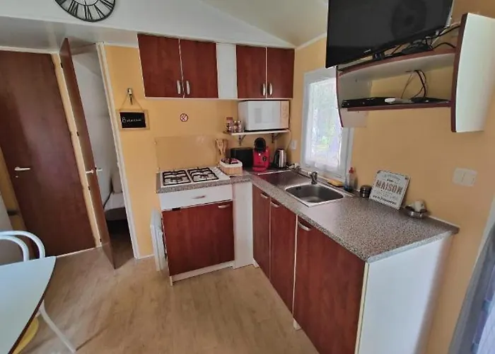Apartament Independants Dans Propriete Familiale