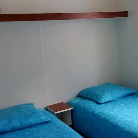 Apartament Independants Dans Propriete Familiale *